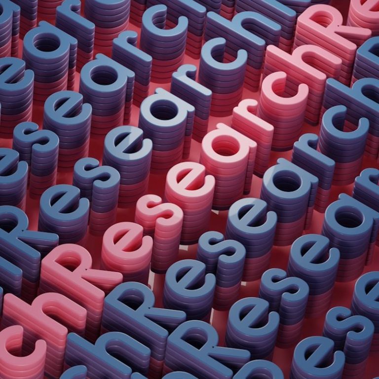 Headshot of Helen Taylor.